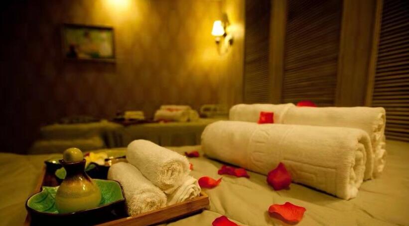 深圳南山高端水疗spa会馆就这样带着清风月静抚慰了光阴悲喜